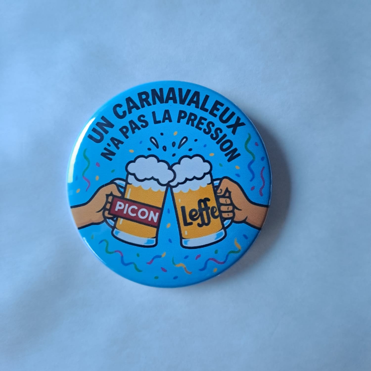 BADGE_CARNAVALEUX_SANSPRESSION_LAFABRIKDOLIE